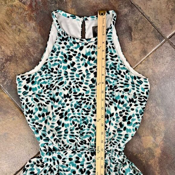 Vince Camuto Sleeveless High Neck Tie Waist Capri Jumpsuit 4 - Picture 7 of 16